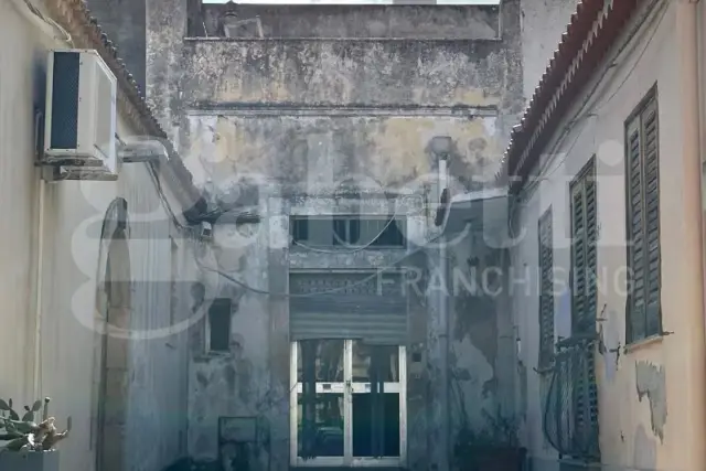 insertion image