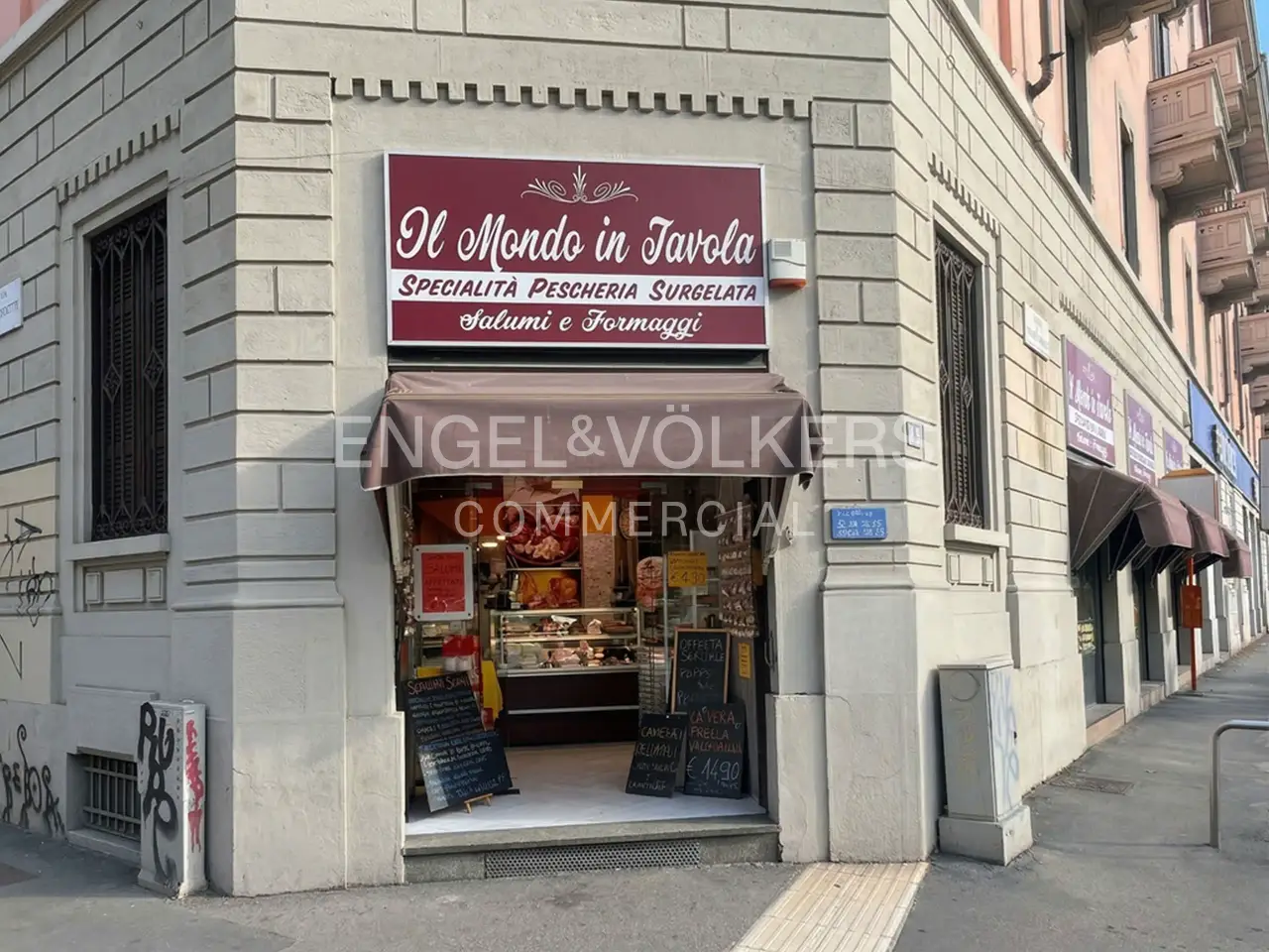 Negozio in Via Fratelli Bronzetti 37, Milano, {3} - Foto 2