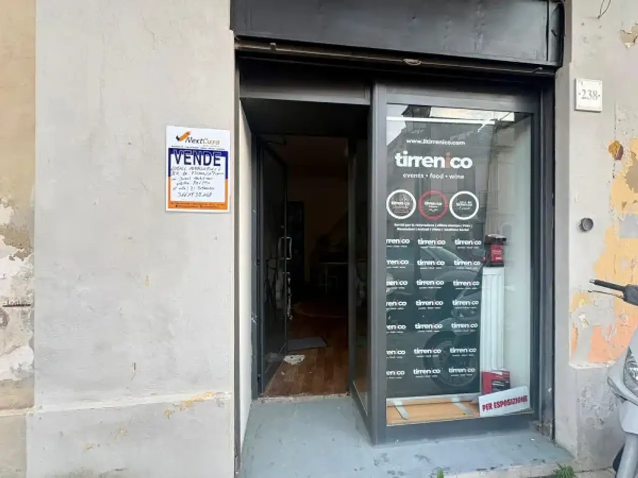 Negozio in Via Giuseppe Garibaldi 238, Barcellona Pozzo Di Gotto, {3} - Foto 2