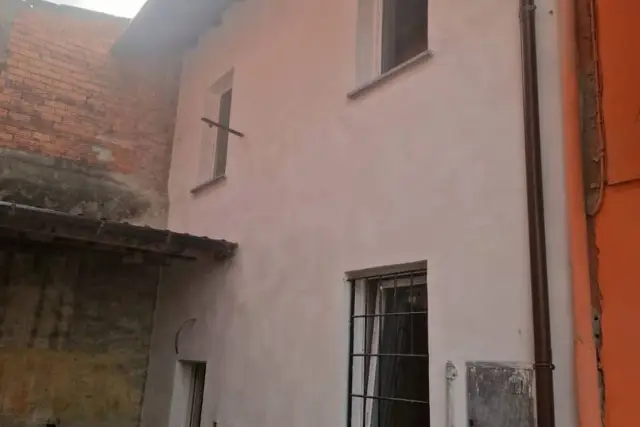 Villa in Via Oriolo S.N.C., Voghera - Foto 1