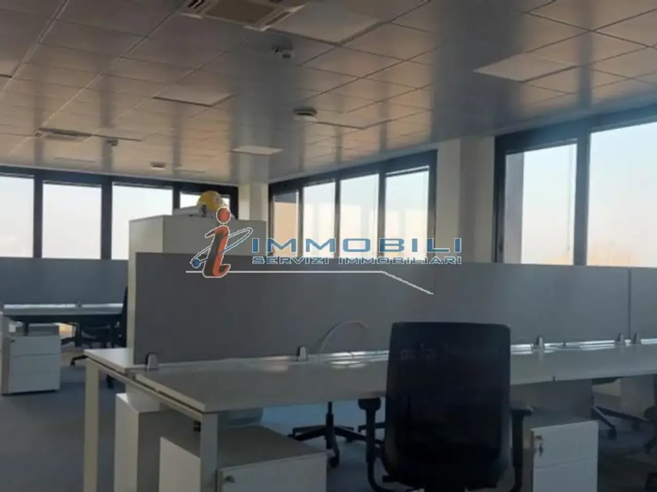 Ufficio in Via Pisacane Carlo, Cinisello Balsamo, {3} - Foto 1
