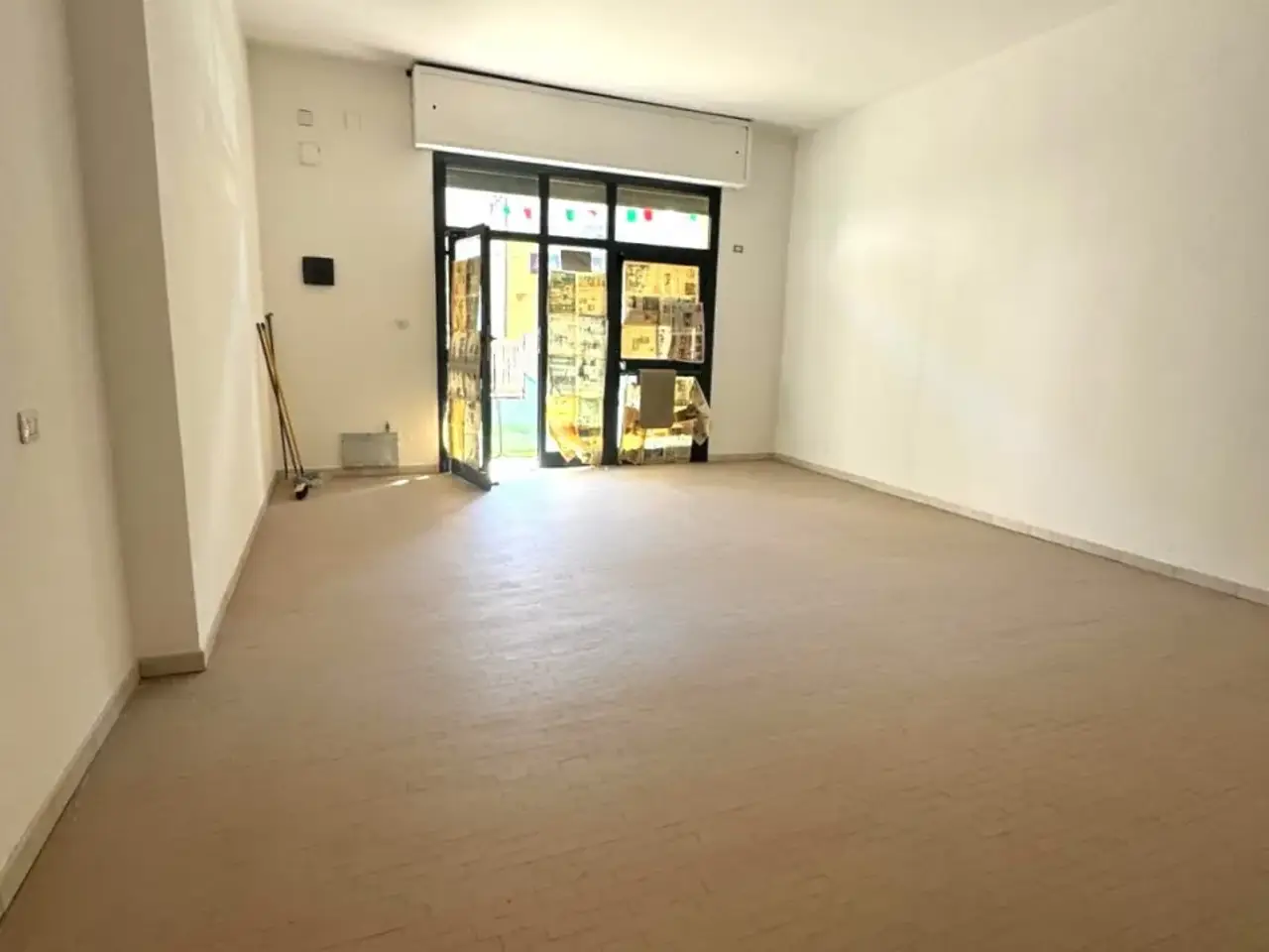 Negozio in Via Italia 45/a, Sennori, {3} - Foto 2