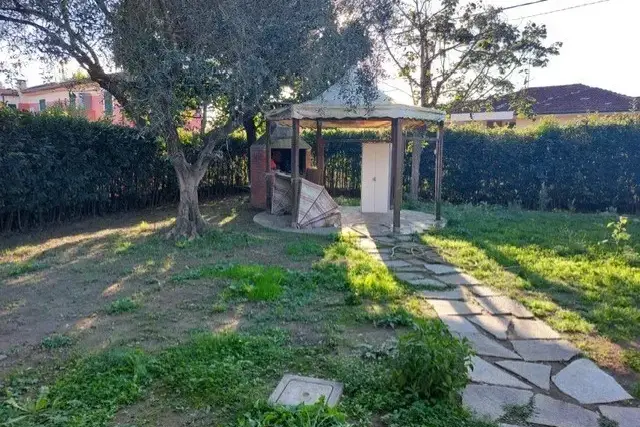 Villa a schiera in Via della Pace Trav. 1, Castelnuovo Magra - Foto 1