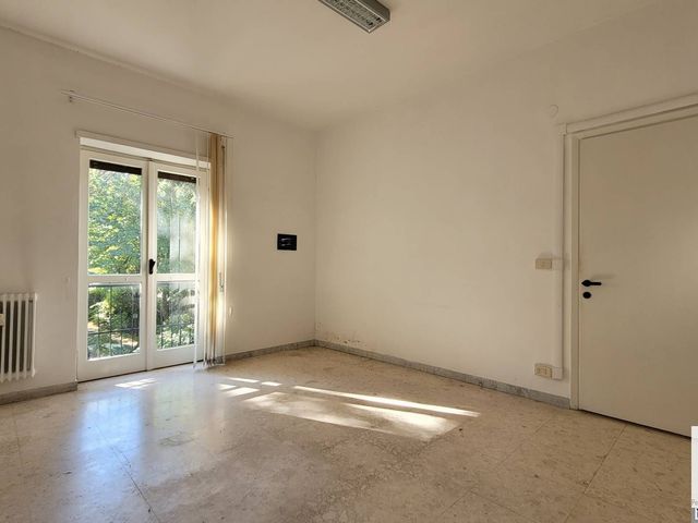 Gemeinschaftsbüro in Via Dodecaneso 37, Roma - Foto 1