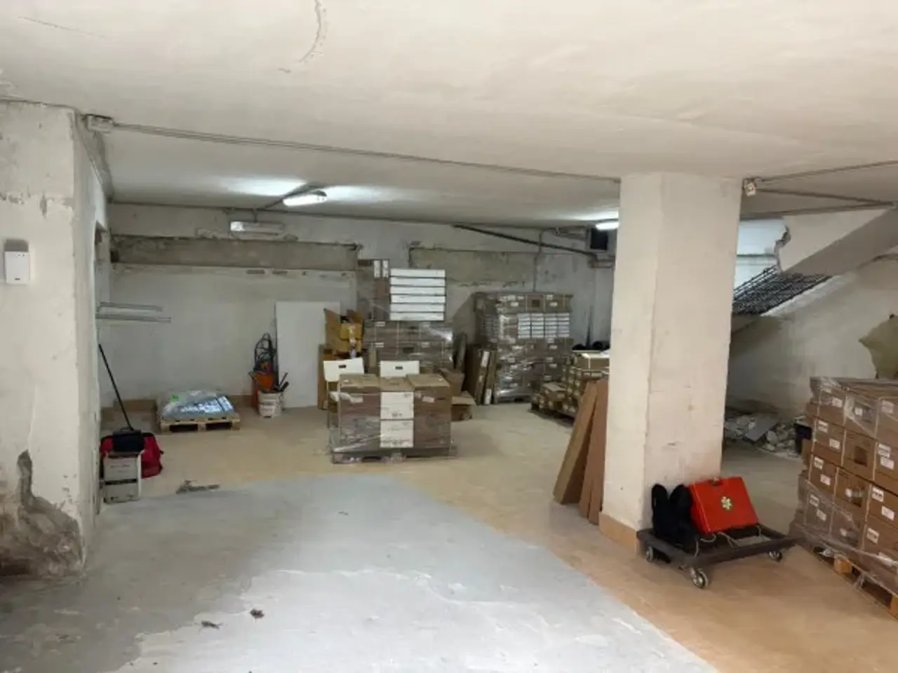 Magazzino in Via Pompei, Casalnuovo Di Napoli, {3} - Foto 2