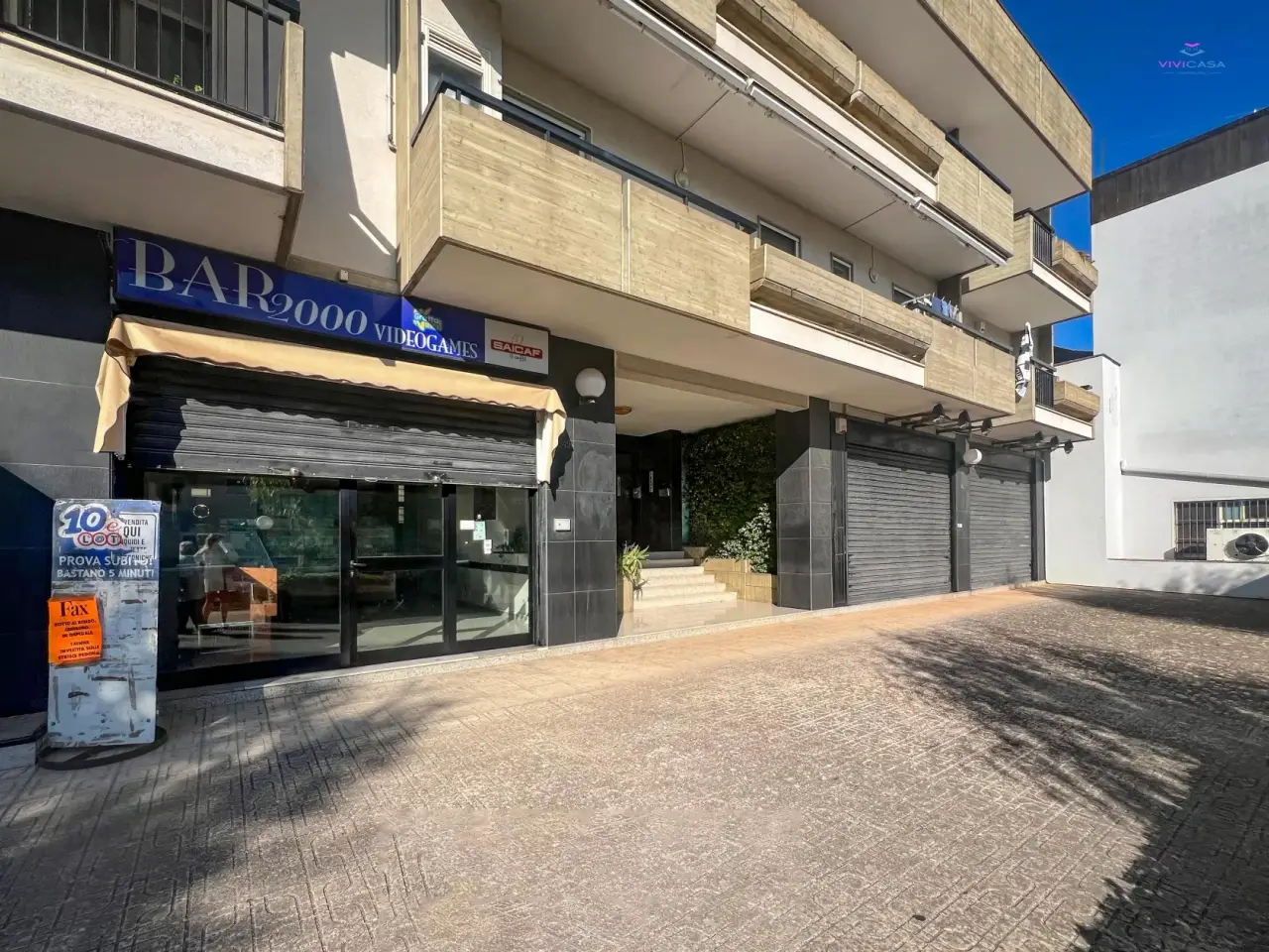 Locale commerciale in Viale Federico II, Putignano, Putignano, {3} - Foto 1