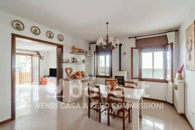 Villa in Via Alcide De Gasperi 37, Montegrotto Terme - Foto 1