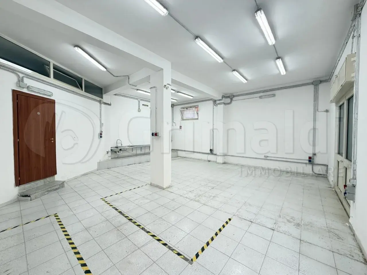 Laboratorio in , Giugliano In Campania, {3} - Foto 2