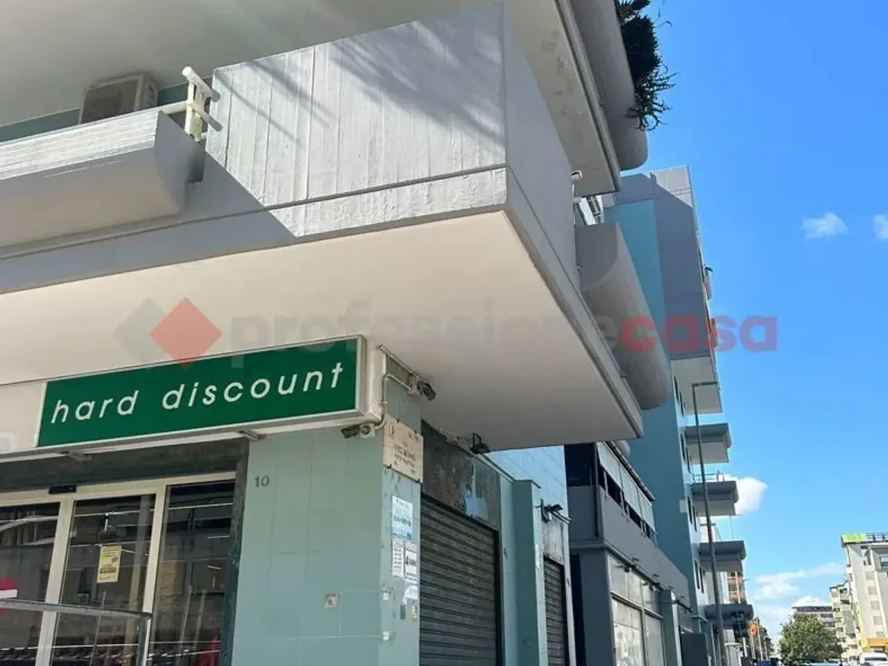 Magazzino in Via V. De Fano, Bari, {3} - Foto 1