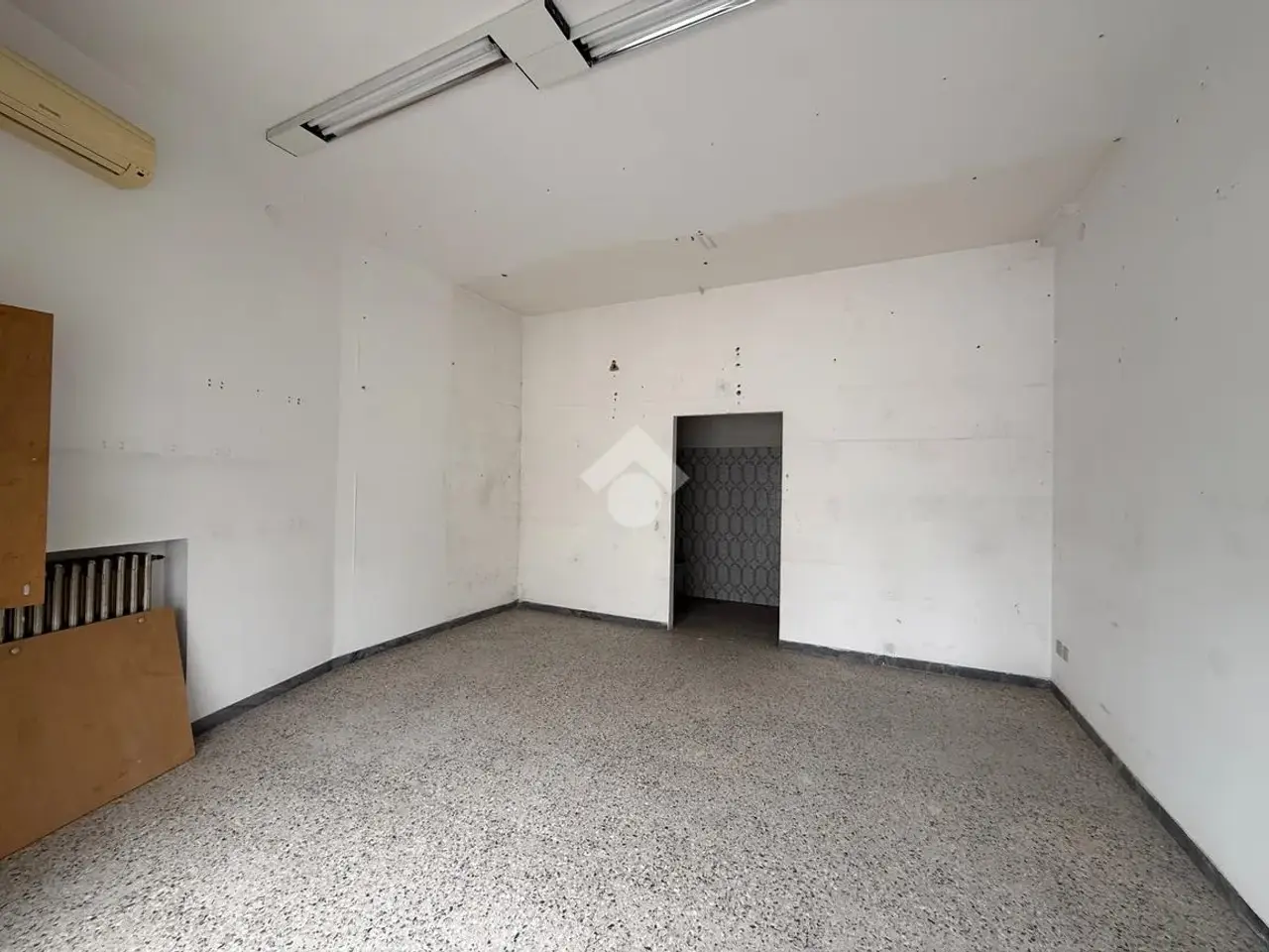 Magazzino in Via Farini 719, Cesena, {3} - Foto 1