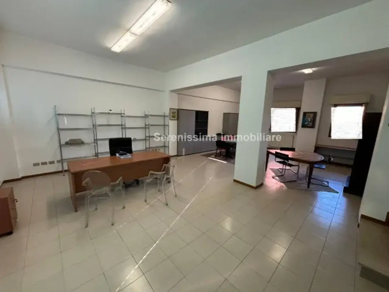 Negozio in , Vallefoglia, {3} - Foto 2