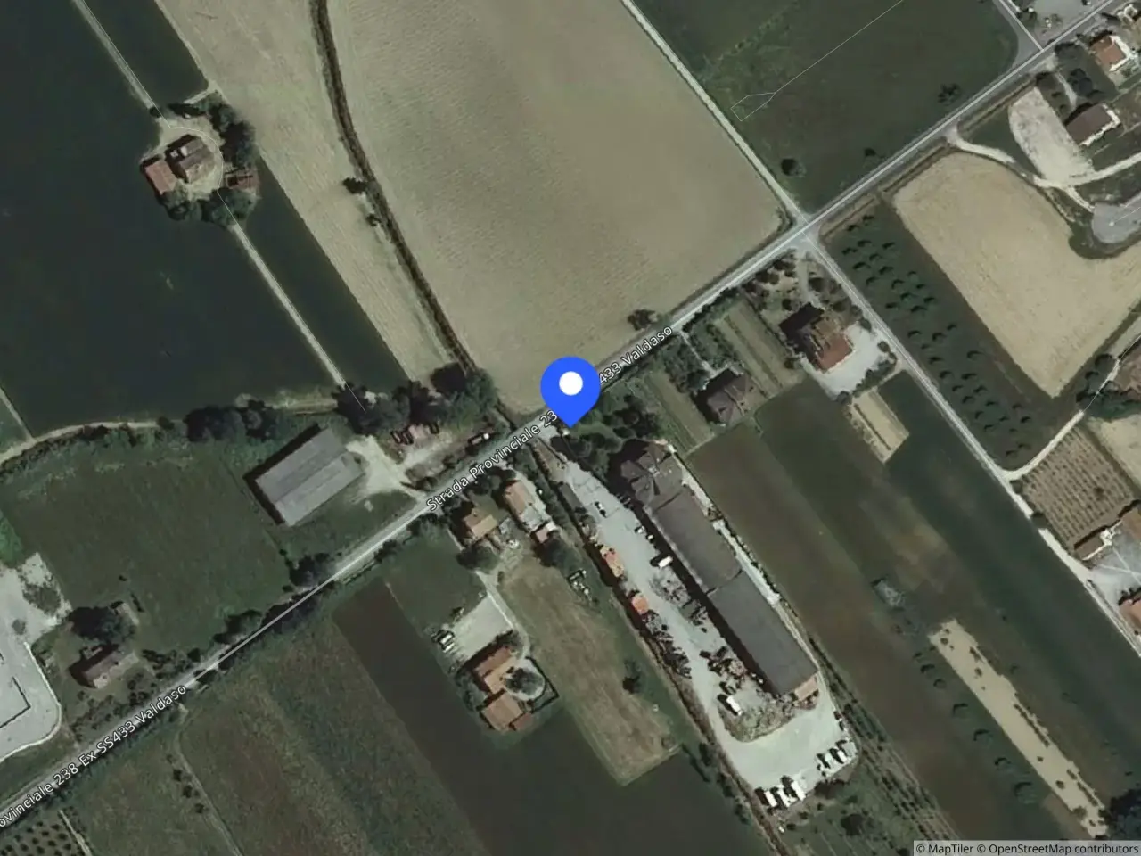 Fabbricato misto in Via Raffaello Sanzio 147 147, Monterubbiano, {3} - Foto 1