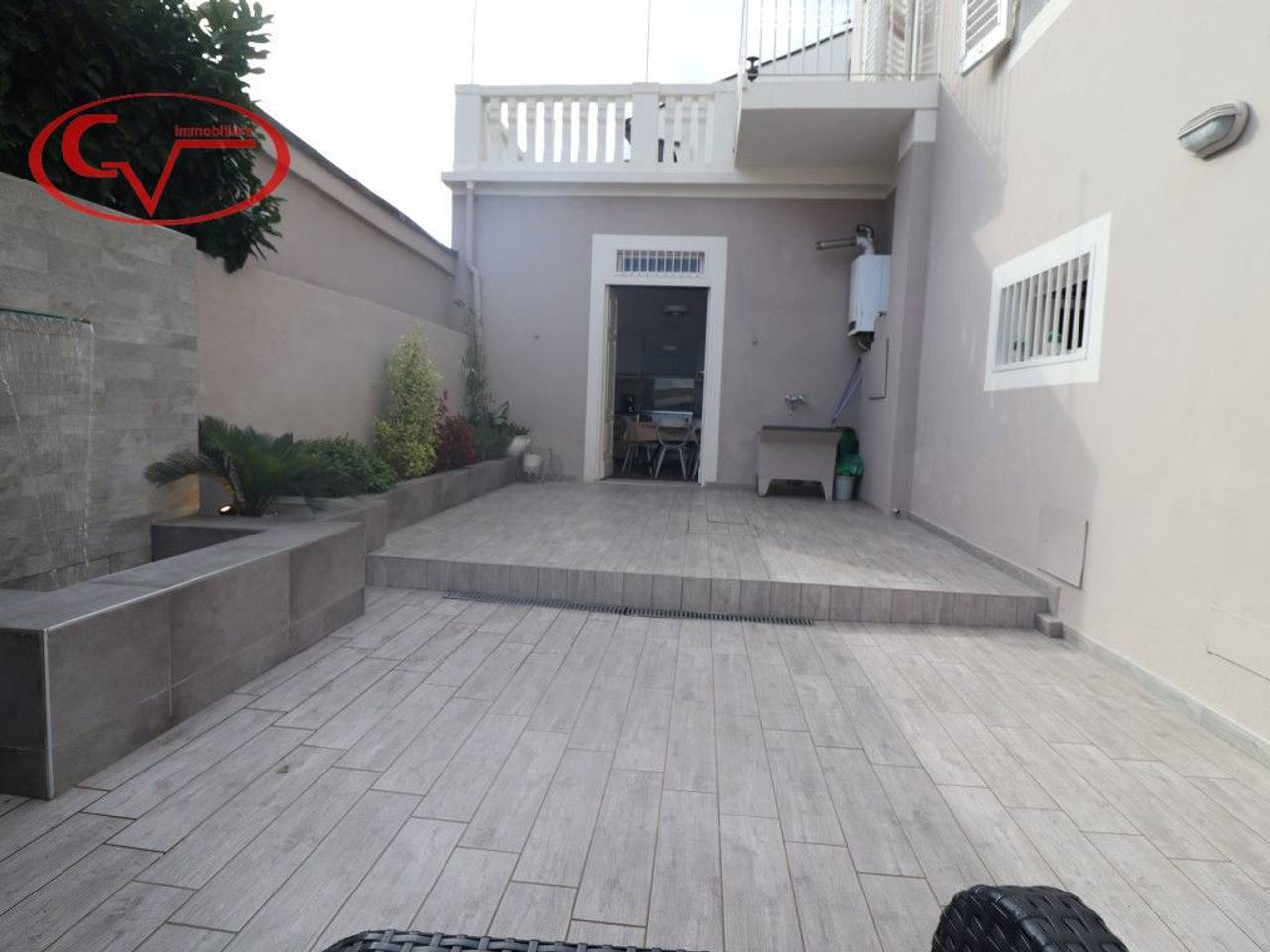 casa indipendente in vendita a Montevarchi