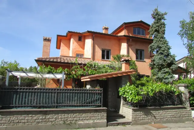 Villa in Via Mario Patrizi, Vitorchiano - Foto 1