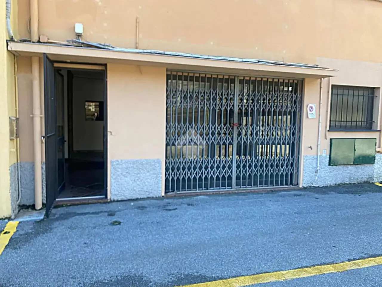 Negozio in Via Pisa, Recco, {3} - Foto 2