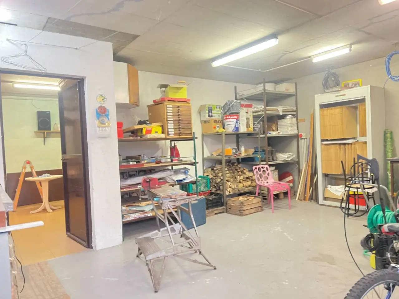 Magazzino in Via Piave 28, Casazza, {3} - Foto 1