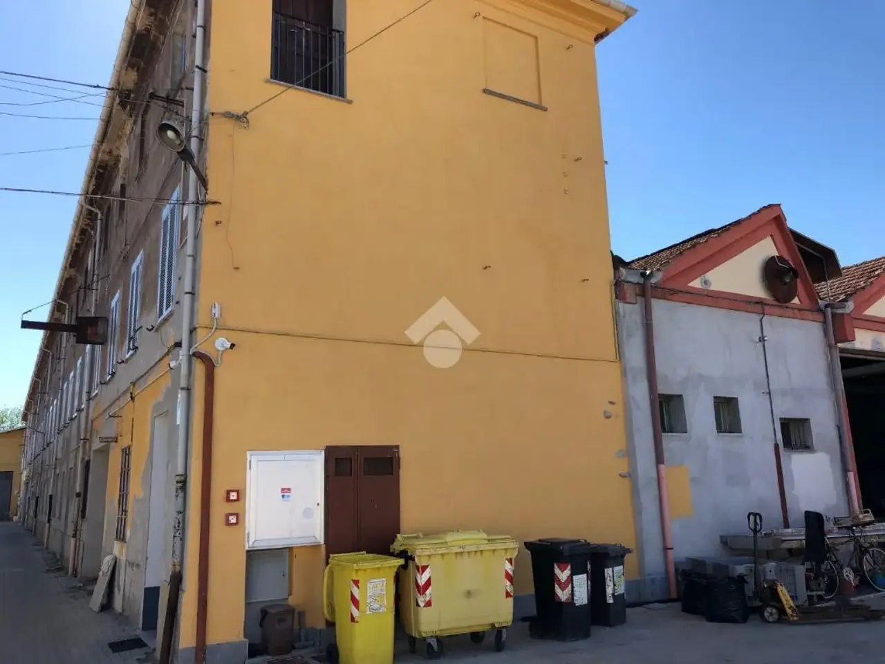 Capannone in Via alle Fabbriche 183, Caselle Torinese, {3} - Foto 1