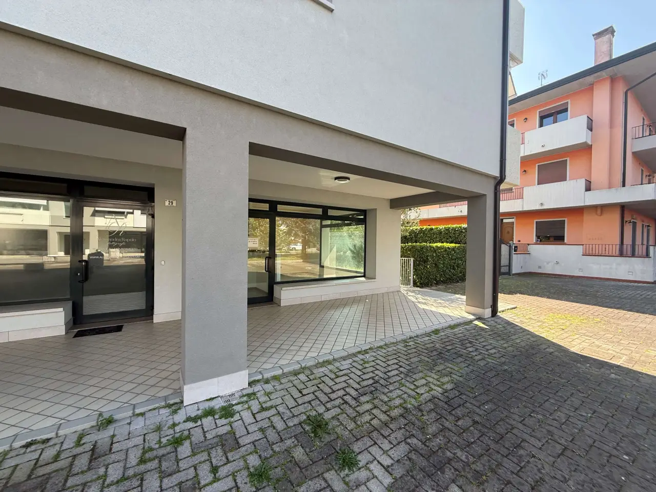 Negozio in Via Aldo Moro, Brugine, {3} - Foto 1