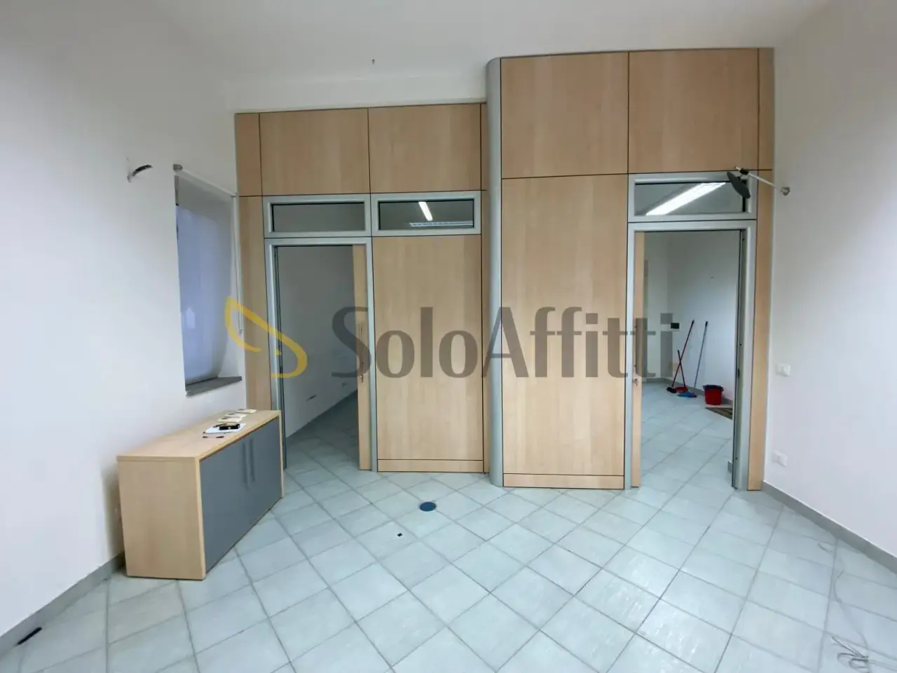 Negozio in Via F. Turati 7, Tarquinia, {3} - Foto 2