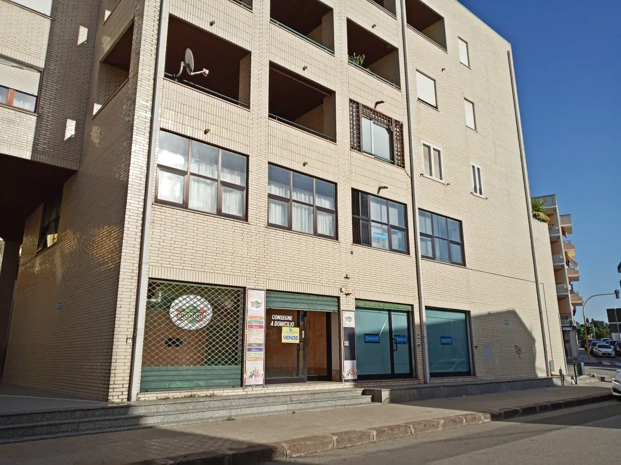 Negozio in Via Savoia, Sassari, {3} - Foto 2