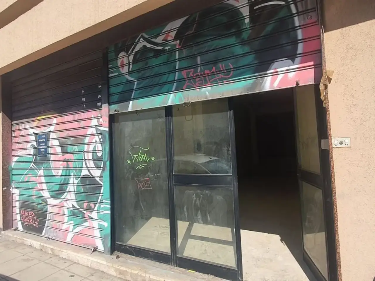 Negozio in Via Malaspina 21/23, Palermo, {3} - Foto 2