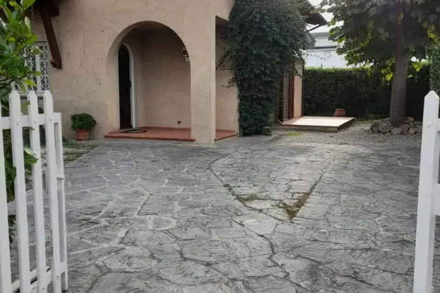 Mansion, Seravezza - Photo 1