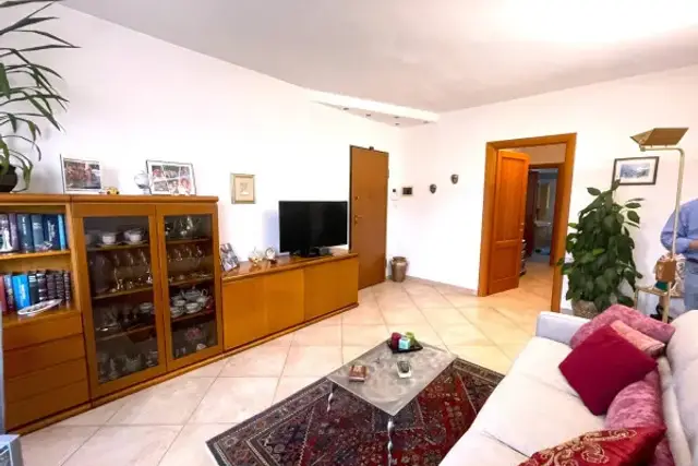 4-room flat in Via San Francesco di Paola 5, None - Photo 1