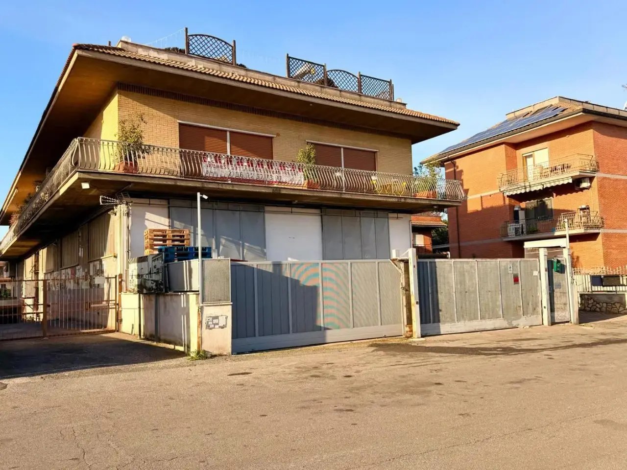 Negozio in Via Vincenzo Manzini, Roma, {3} - Foto 2