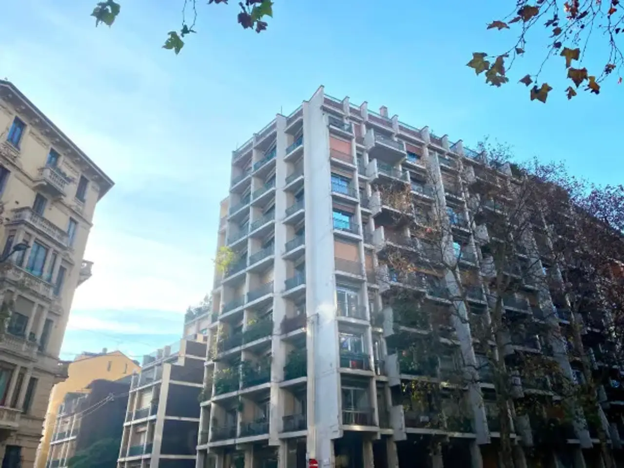 Ufficio in Via Francesco Melzi d'Eril 29, Milano, {3} - Foto 1