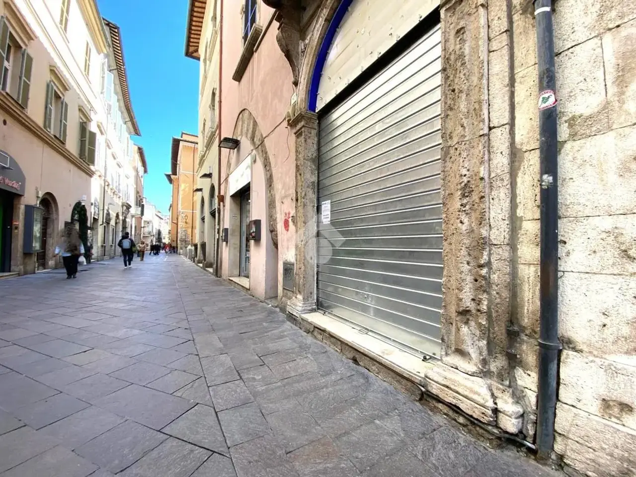 Negozio in Terni Corso Vecchio 87, Terni, {3} - Foto 1