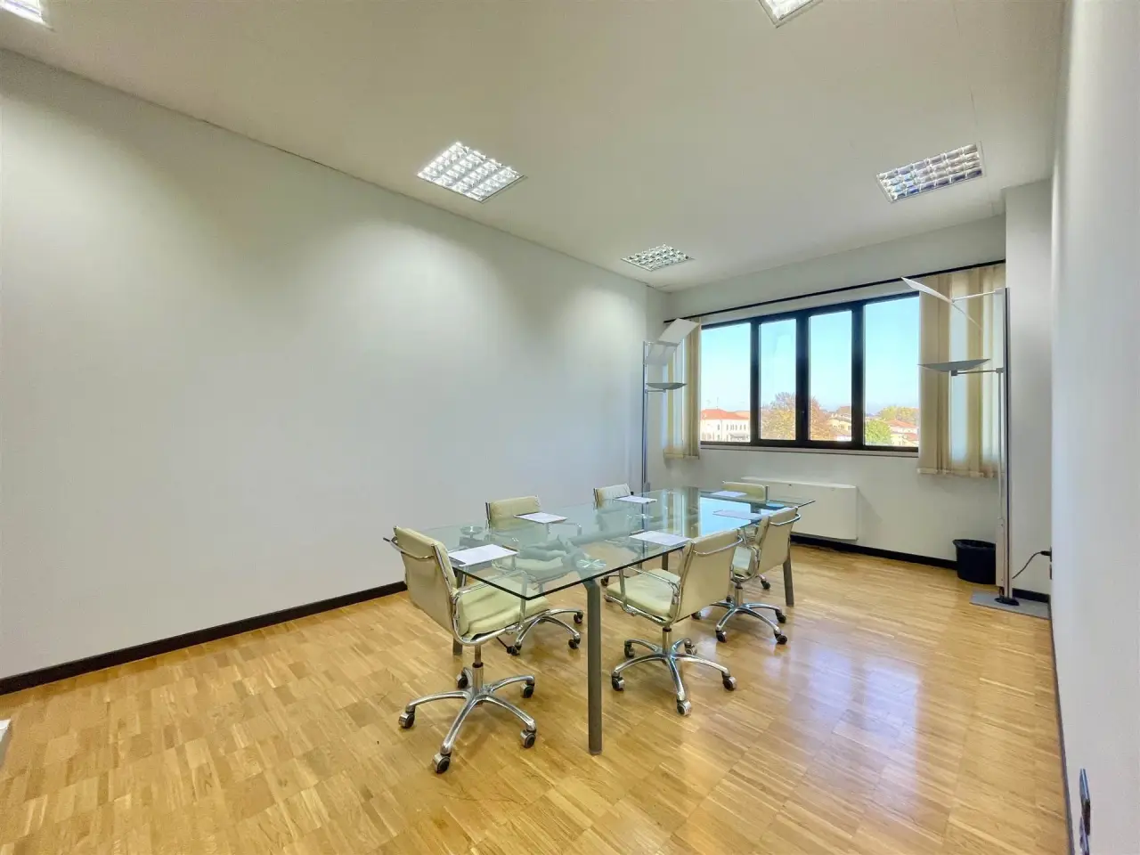 Ufficio in , Mantova, {3} - Foto 1