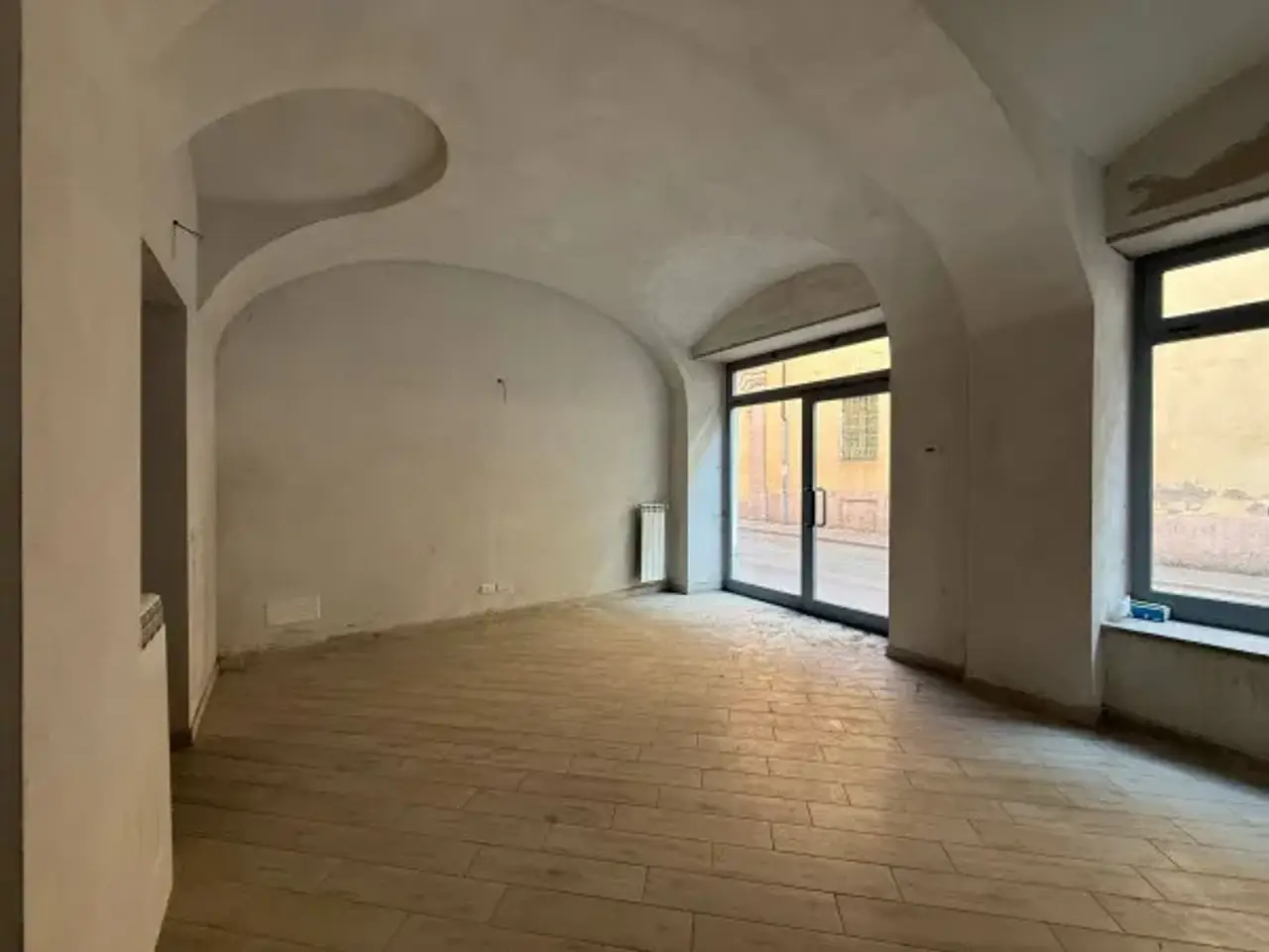 Negozio in , Alessandria, {3} - Foto 1