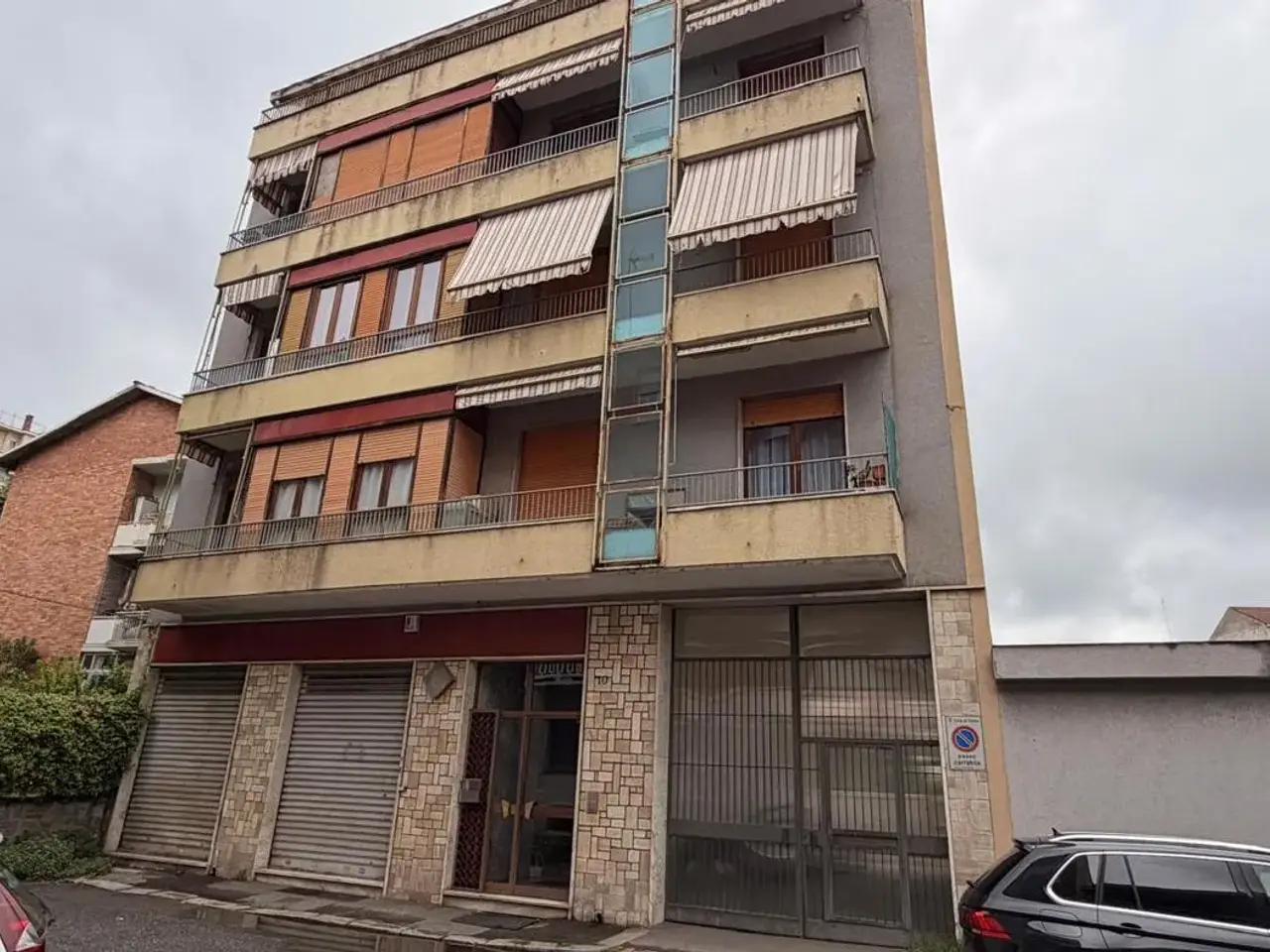 Negozio in Via Bellardi  11, Torino, {3} - Foto 1