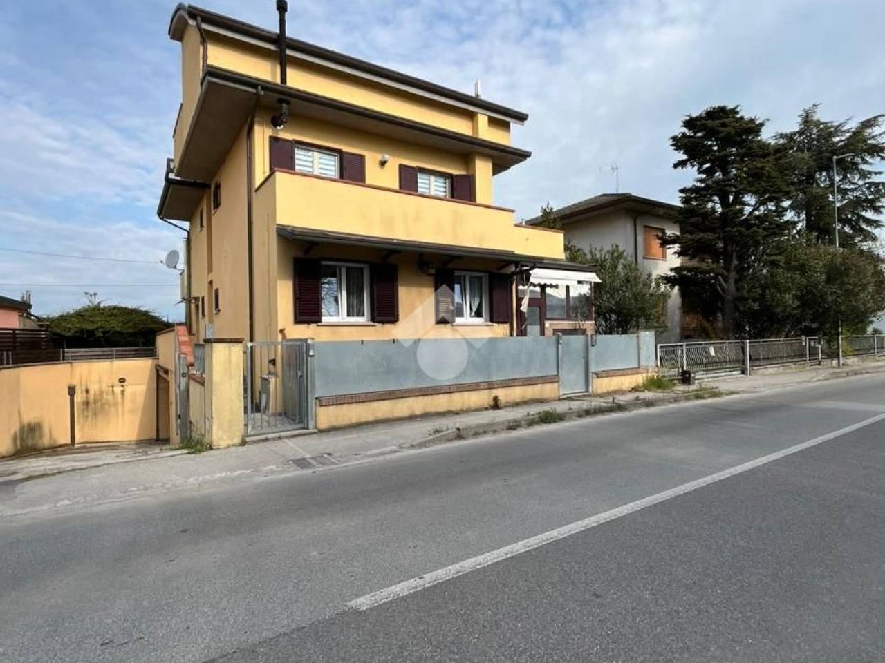 immagine annuncio 1 di 9