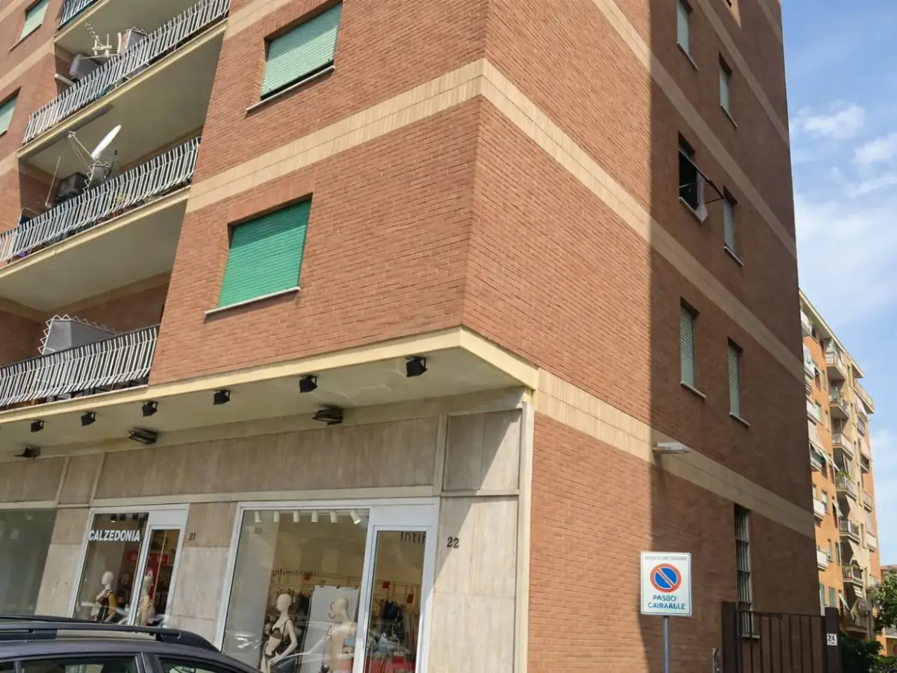 Negozio in Piazza Roma, Monterotondo, {3} - Foto 1