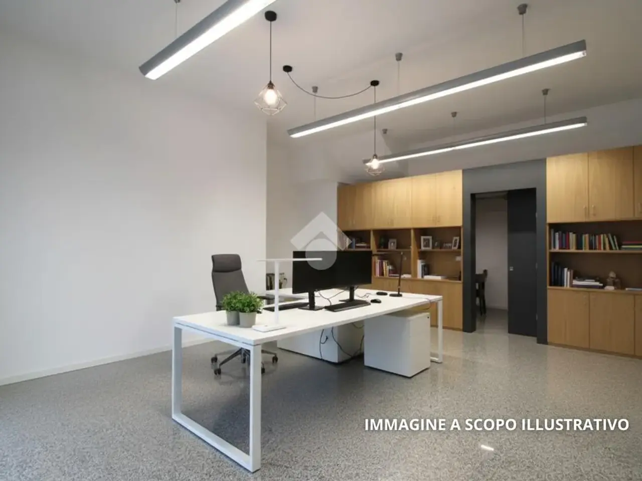 Ufficio in Via Corso Giuseppe Garibaldi 151, Porto San Giorgio, {3} - Foto 2
