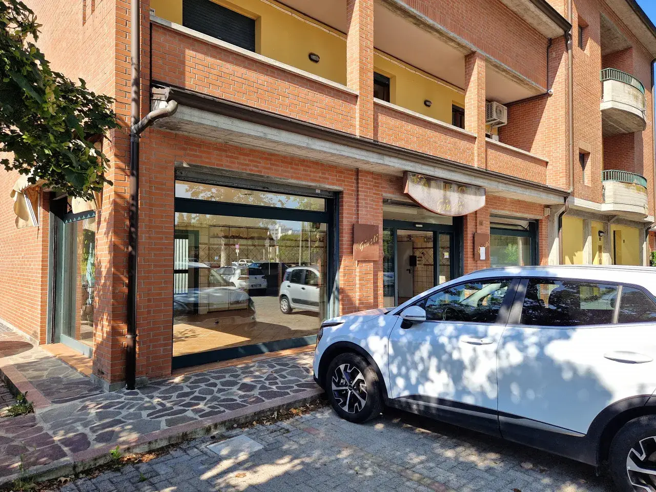 Negozio in Via Sandro Pertini,1, Anzola Dell'Emilia, {3} - Foto 2