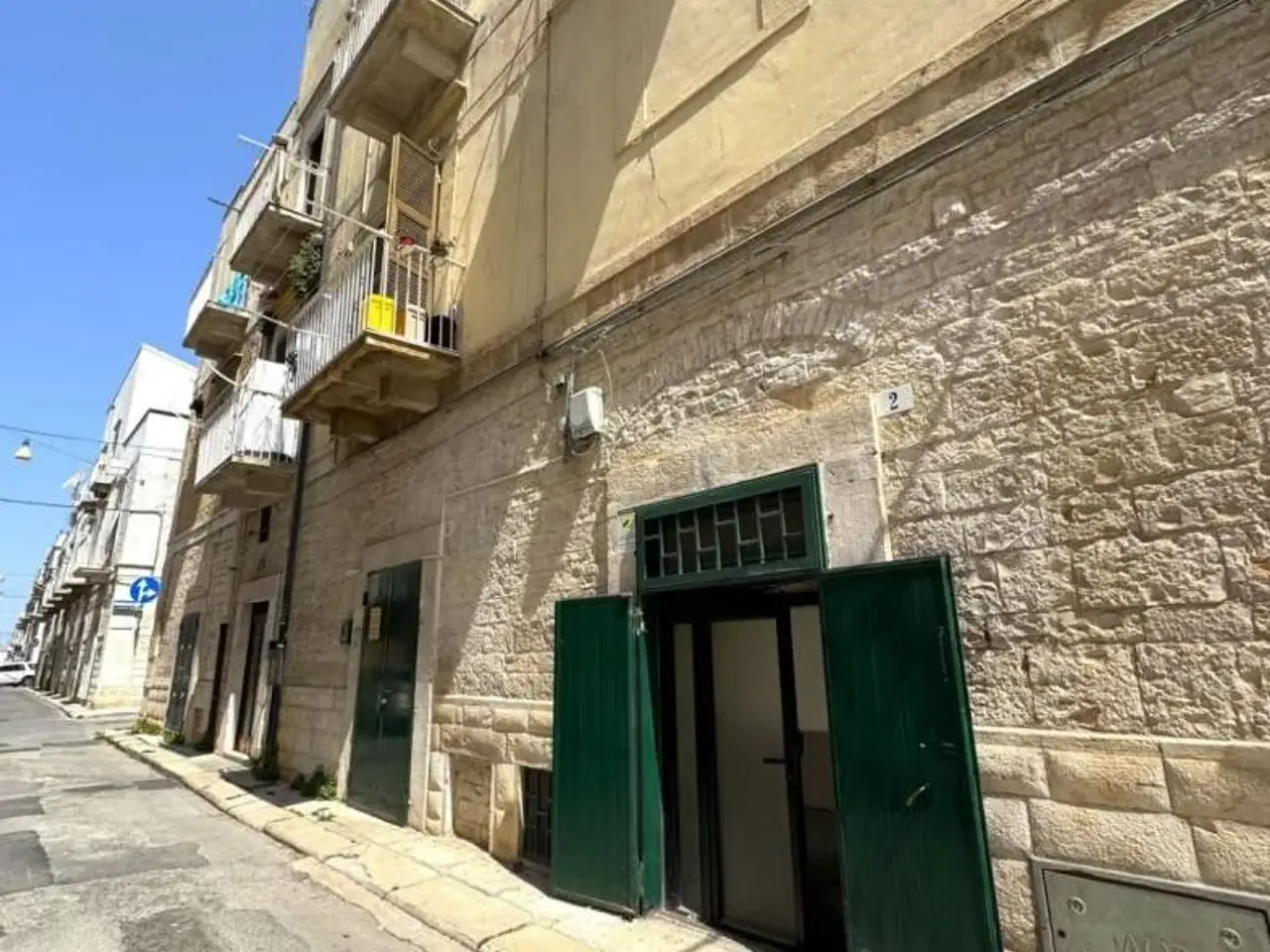 Magazzino in Via Gioacchino Gesmundo, Ruvo Di Puglia, {3} - Foto 1