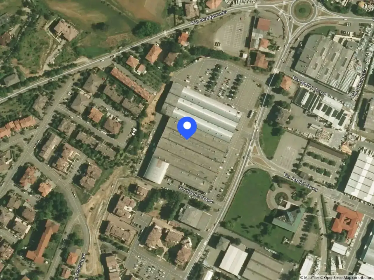 Negozio in Via Radici Nord, 31, 42014 Castellarano Re, Italia 31, Castellarano, {3} - Foto 2