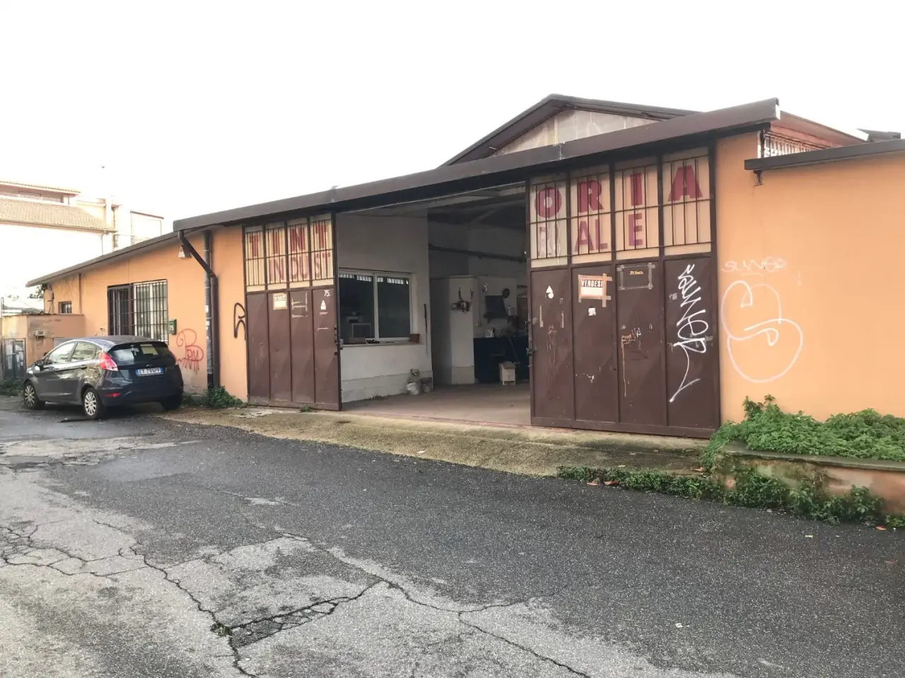Capannone in Via Ancilla Marighetto, Roma, {3} - Foto 1