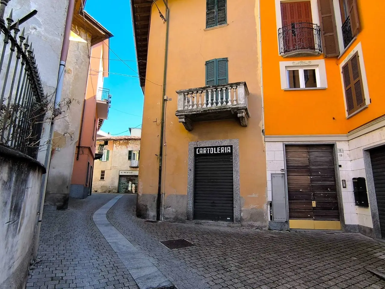 Negozio in Via Coppola 13, Civate, {3} - Foto 1