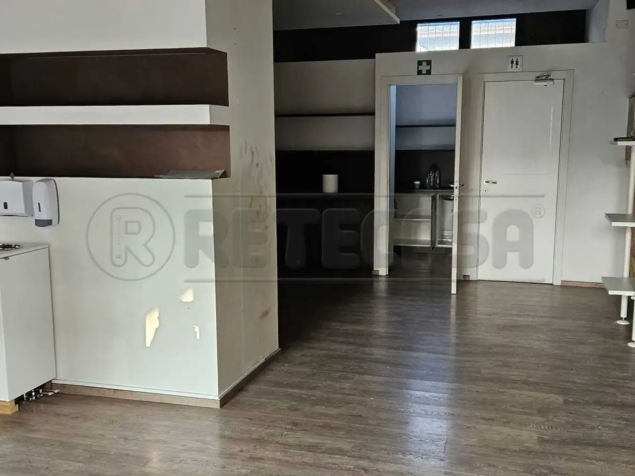 Palazzina commerciale in , Mirano, {3} - Foto 1