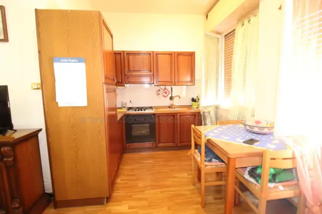 2-room flat in {3}, - Photo 1