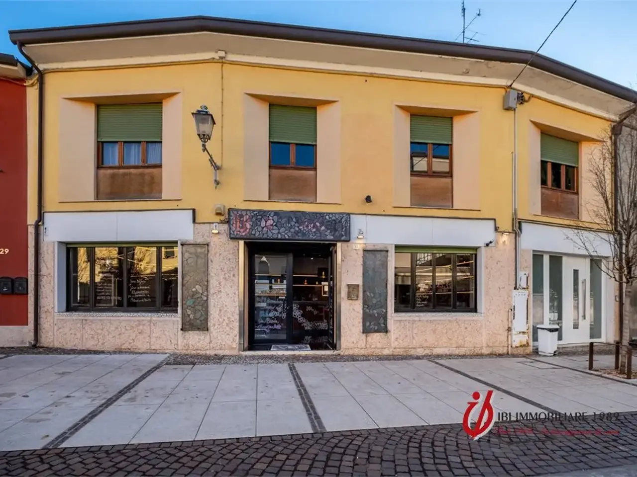 Negozio in , Valeggio Sul Mincio, {3} - Foto 1