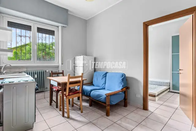 insertion image
