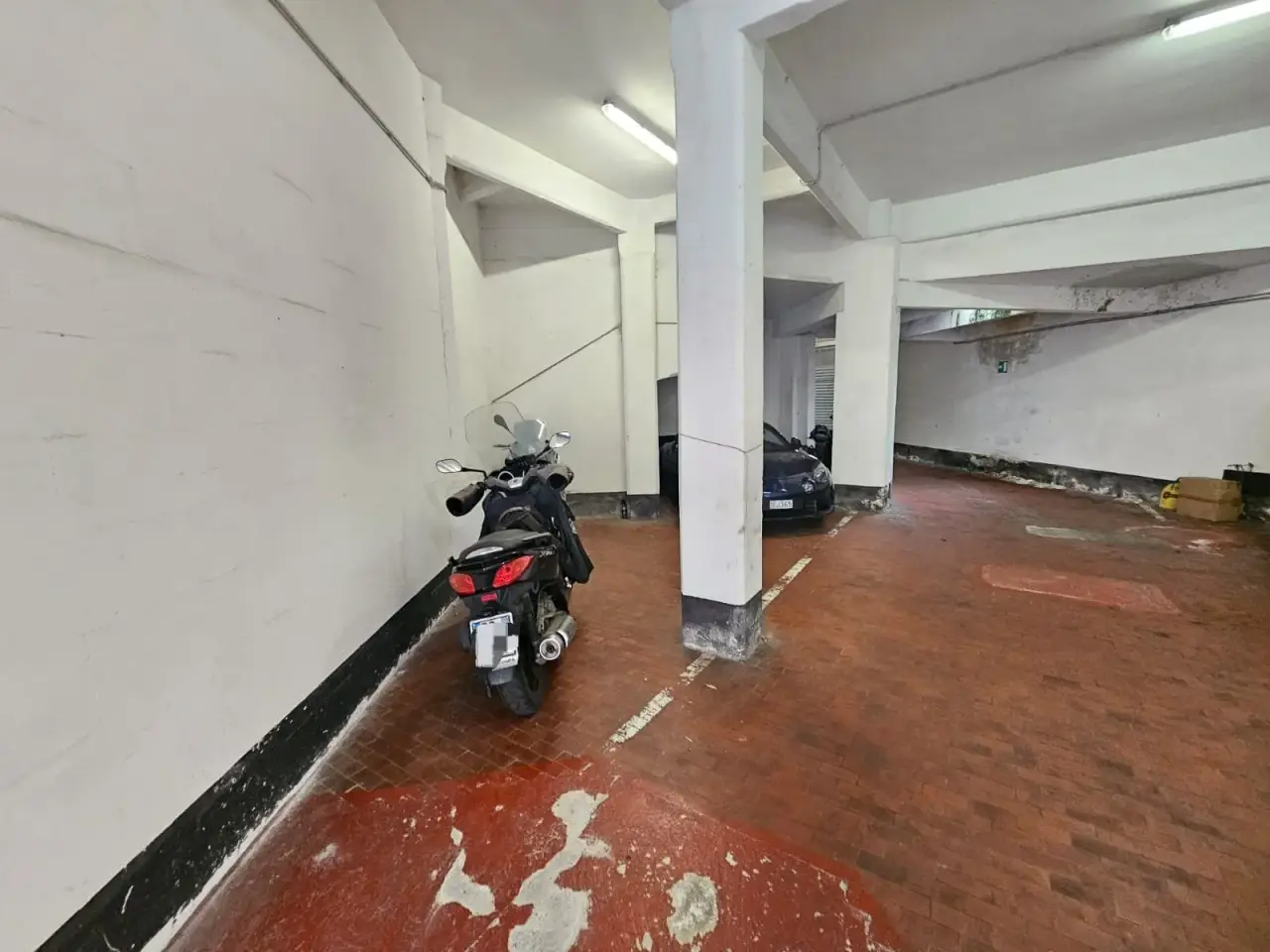 Parcheggio chiuso in Via Maurizio Sacchi 12, Genova, {3} - Foto 2