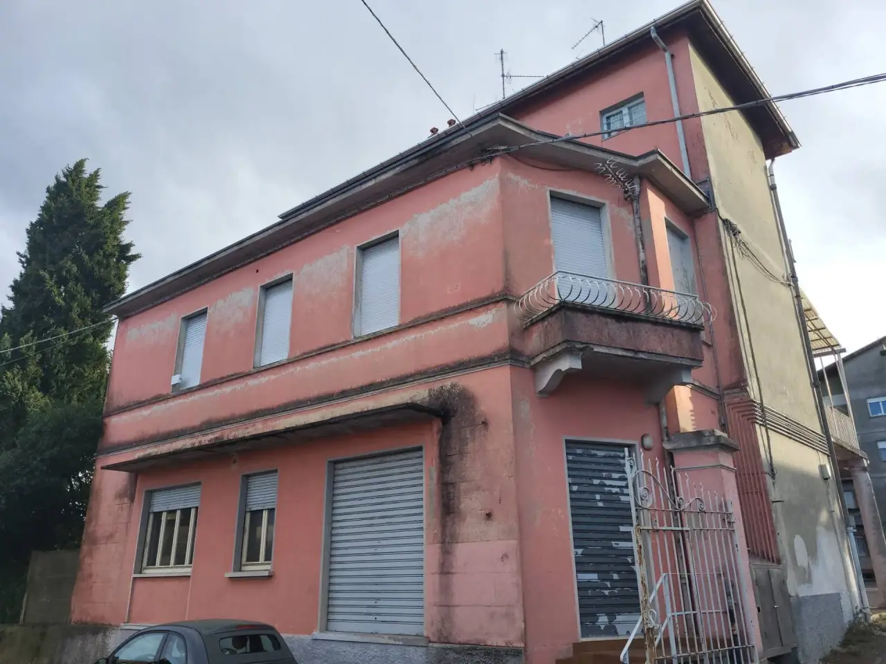 Negozio in Manzoni 7, Albizzate, {3} - Foto 1
