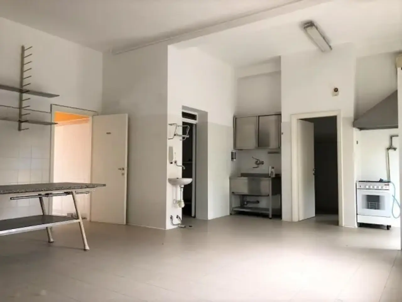 Laboratorio in Asola Mn Via Circonvallazione Sud 36, Asola, {3} - Foto 1