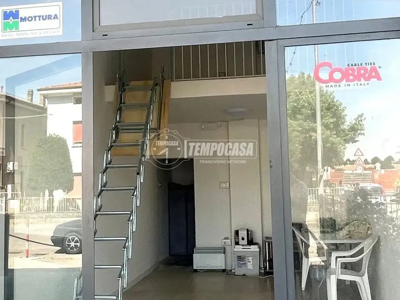 Magazzino in Corso Pietrobuoni, Sant'Agata Bolognese, {3} - Foto 1