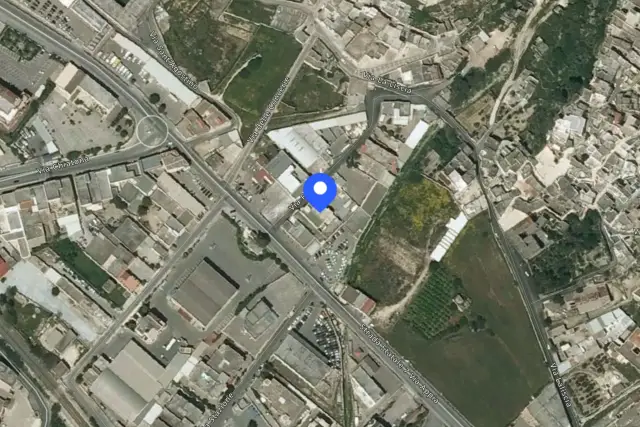 Laboratorio in asta, Via dei Funari, 19, 74016 Massafra Ta, Italia, Massafra - Foto 1